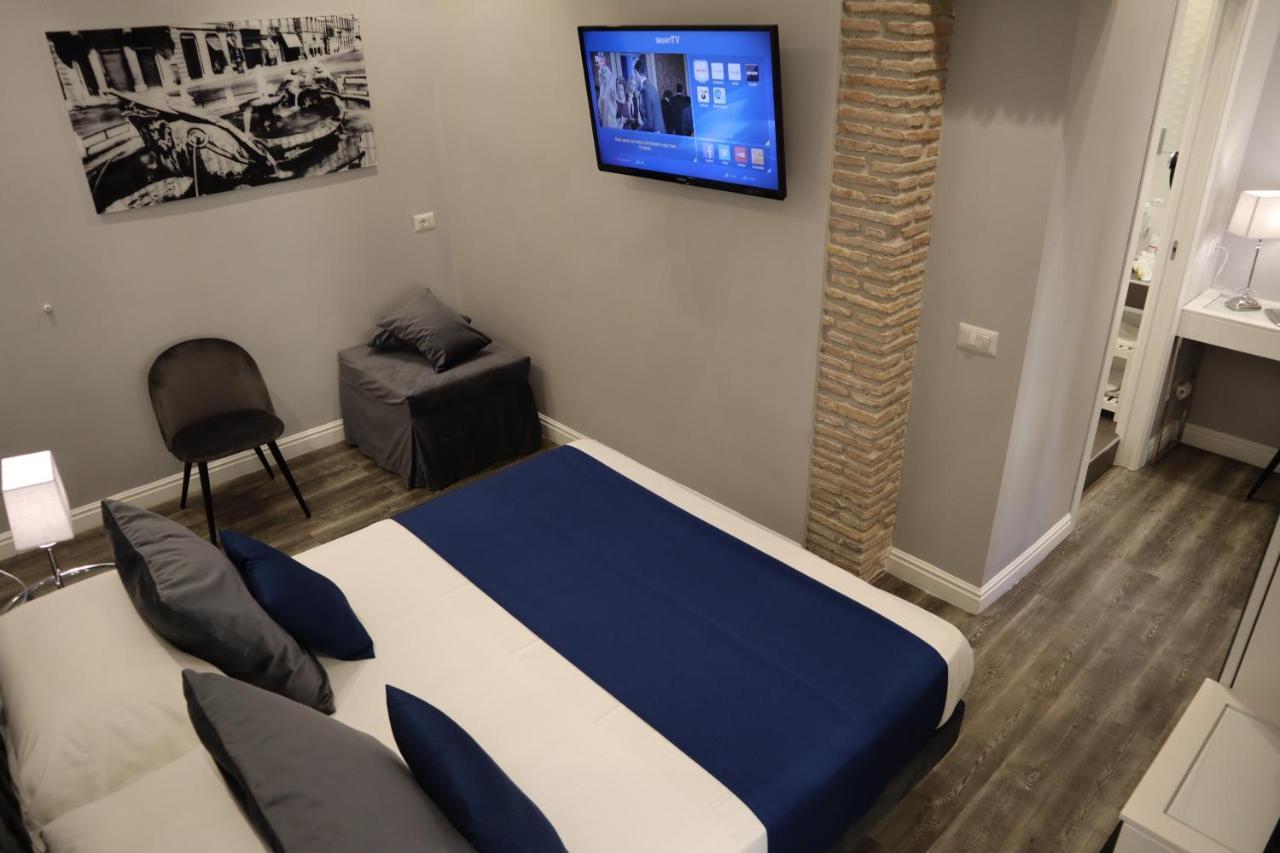 Millina Suites In Navona Рим Екстериор снимка