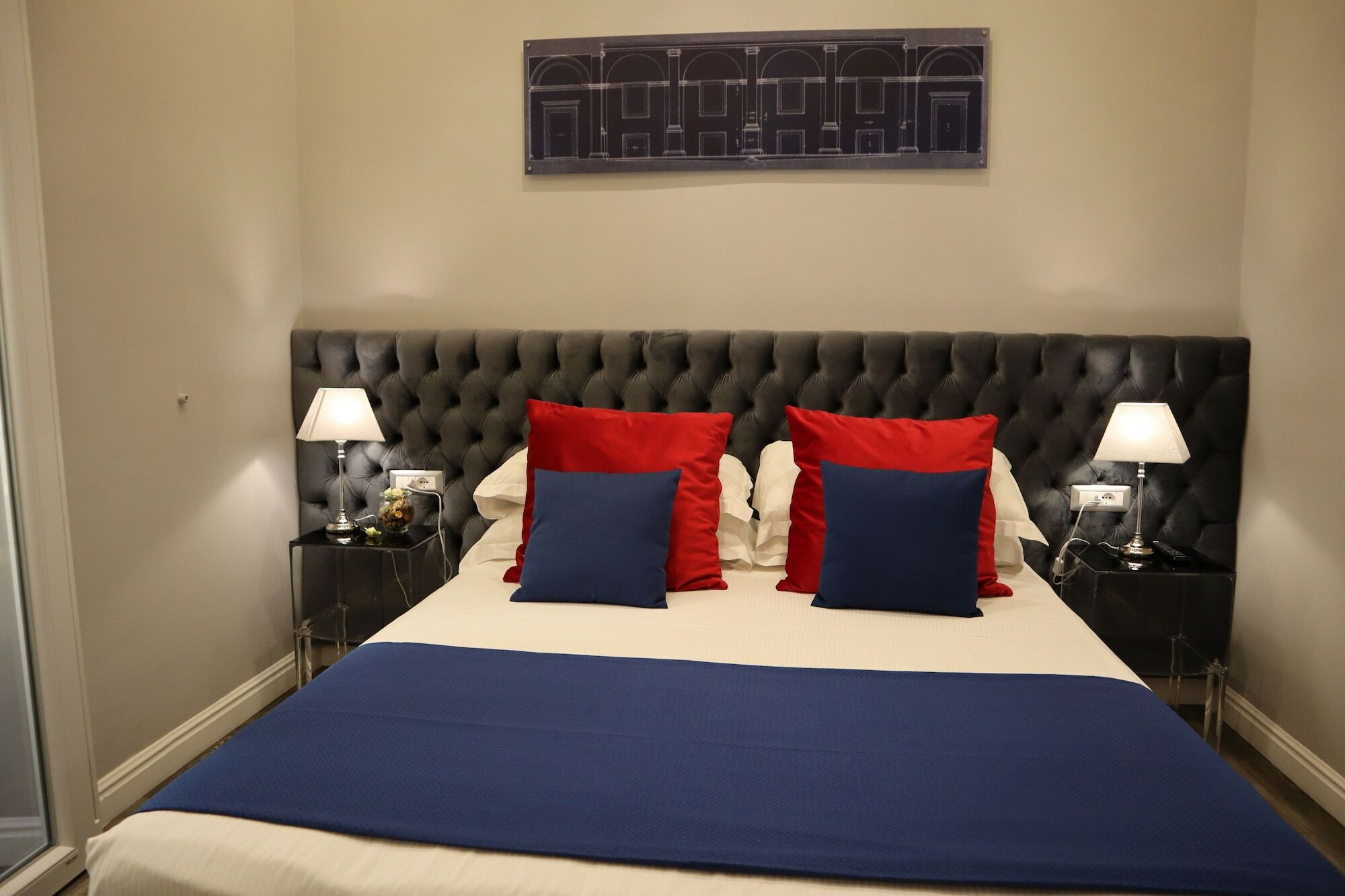 Millina Suites In Navona Рим Екстериор снимка